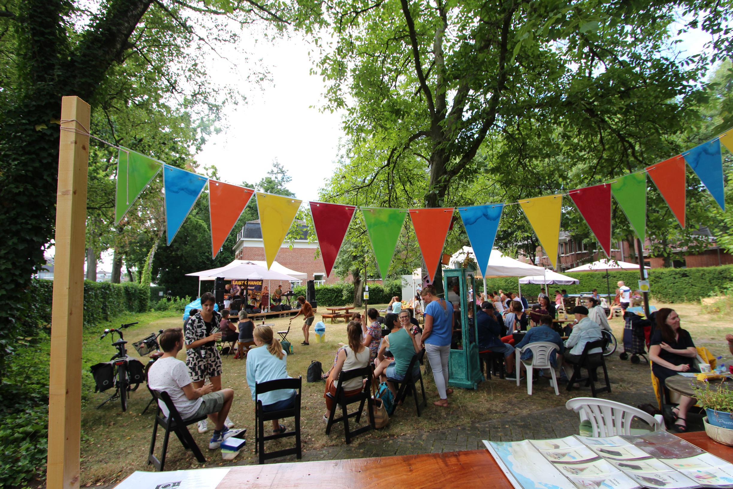 Boterhammenbar in Eindhoven oplossing voor honger in de klas